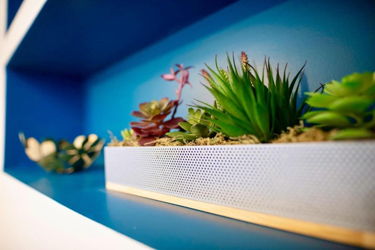 Tiny Stud Apartment Pau Exterior photo